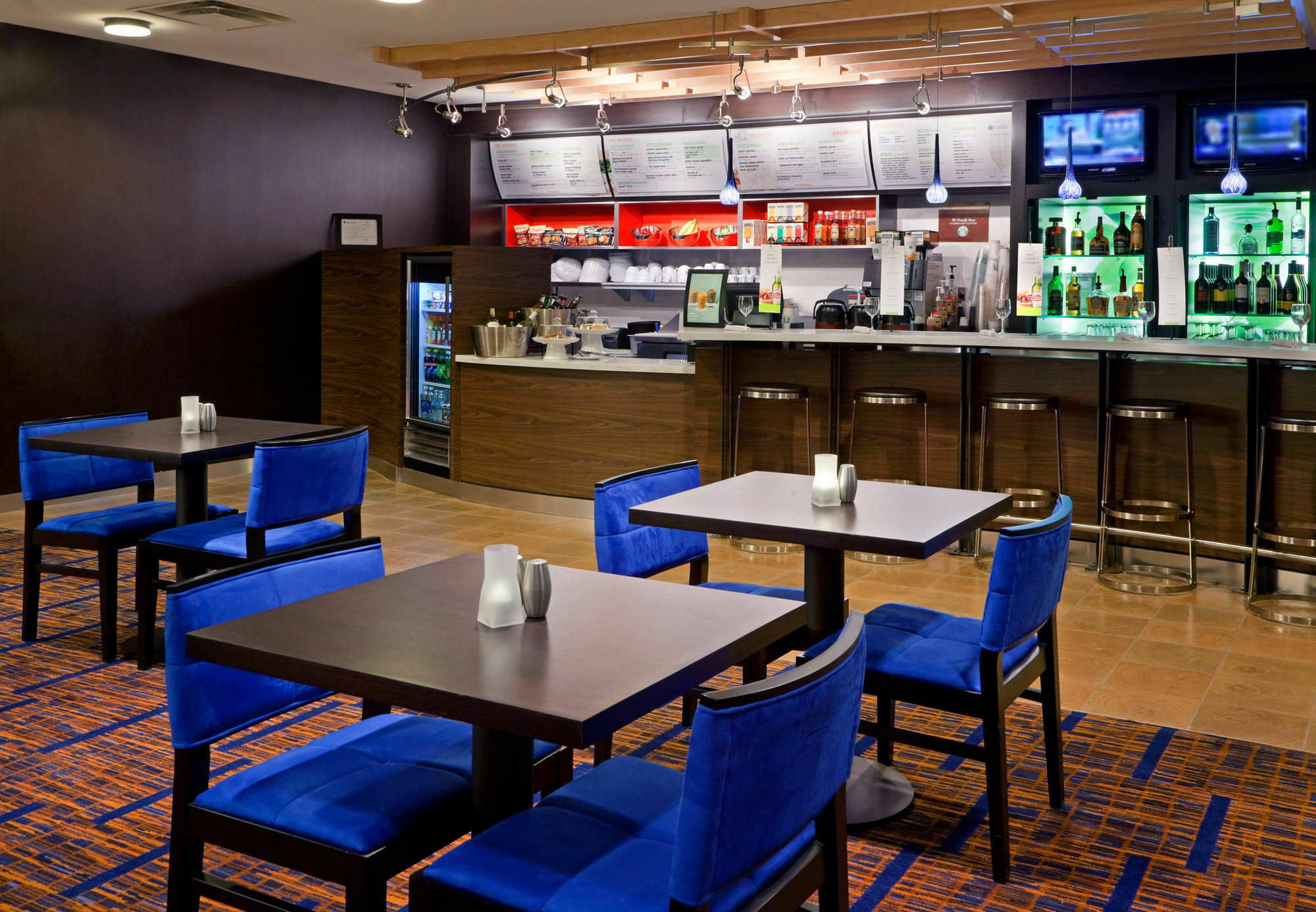 Courtyard By Marriott Toronto Vaughan Exterior photo
